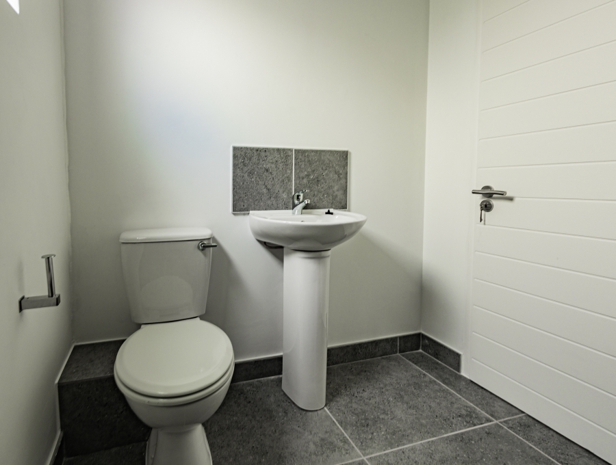 2 Bedroom Property for Sale in Fisantekraal Western Cape